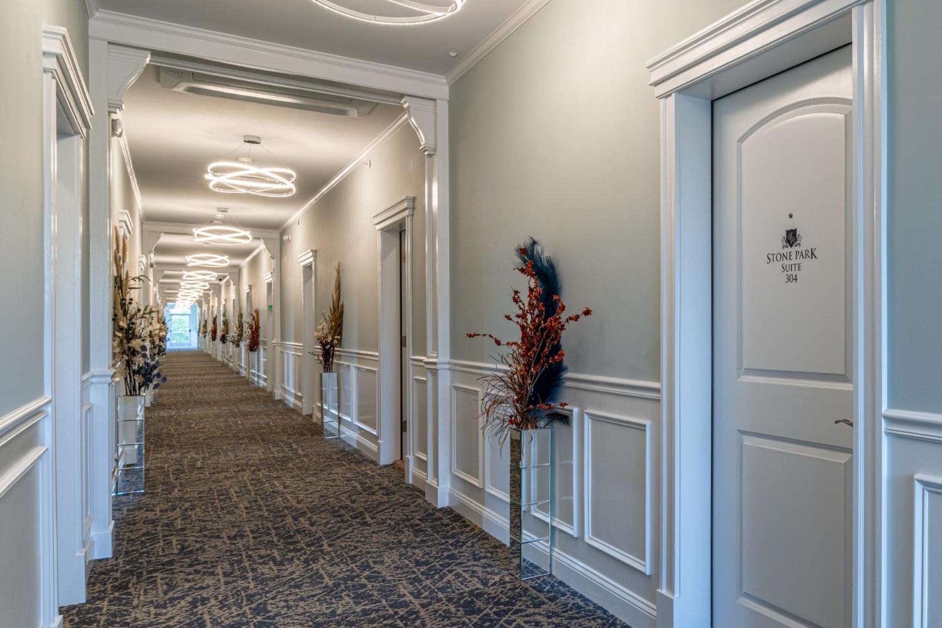 Stone Park Ellsworth-Bar Harbor Aparthotel Exterior photo
